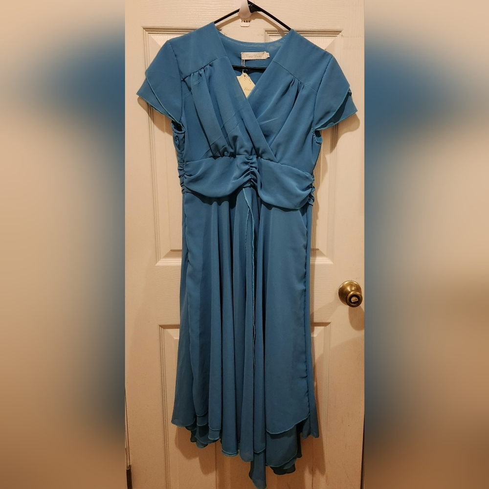 Liang Liang XXL Turquoise Sheer Flowing Cap Sleeved Dress  Boutique Dress